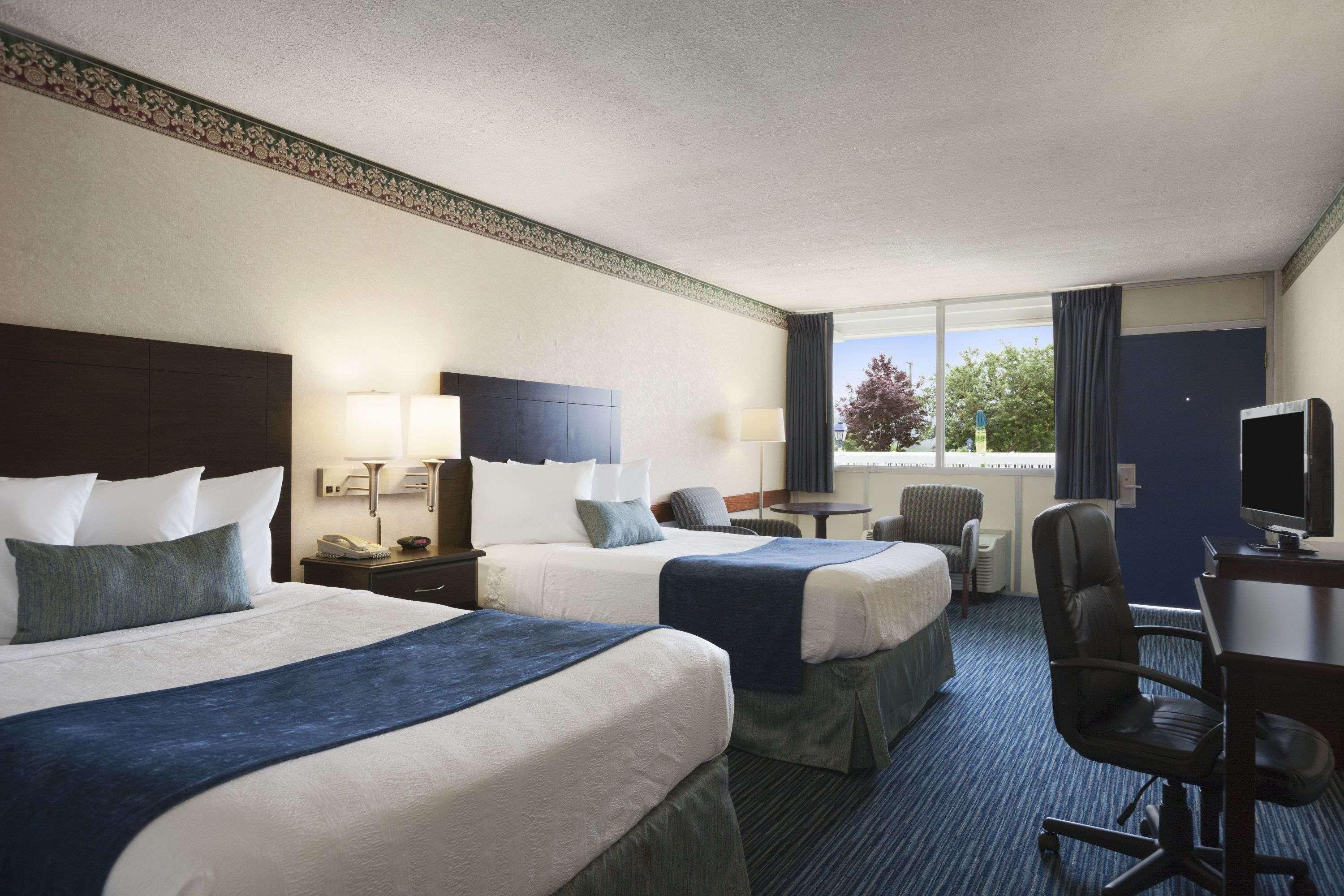 Days Inn By Wyndham Waynesboro Dış mekan fotoğraf